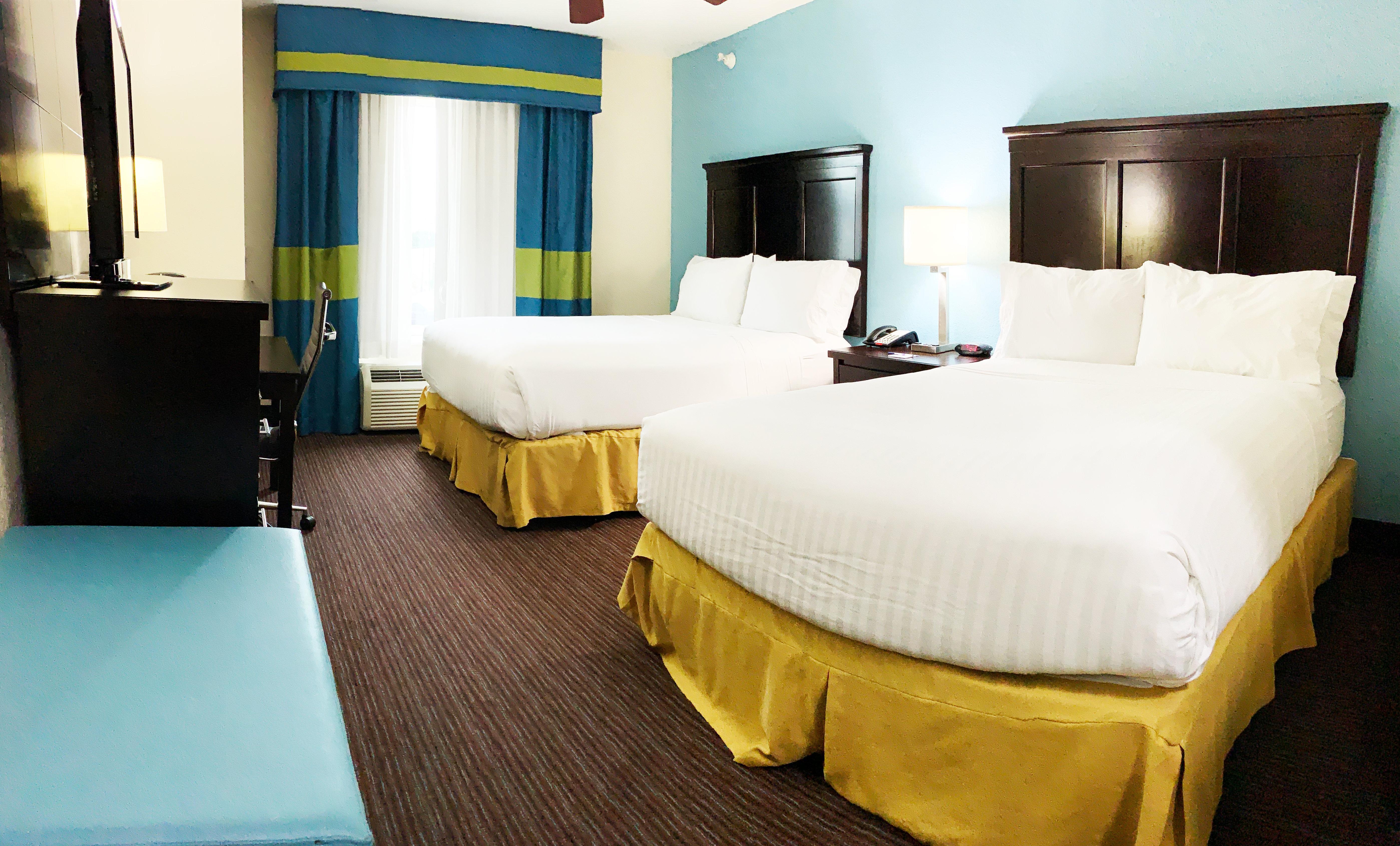 Holiday Inn Express Hotel & Suites Gainesville By Ihg Exterior foto