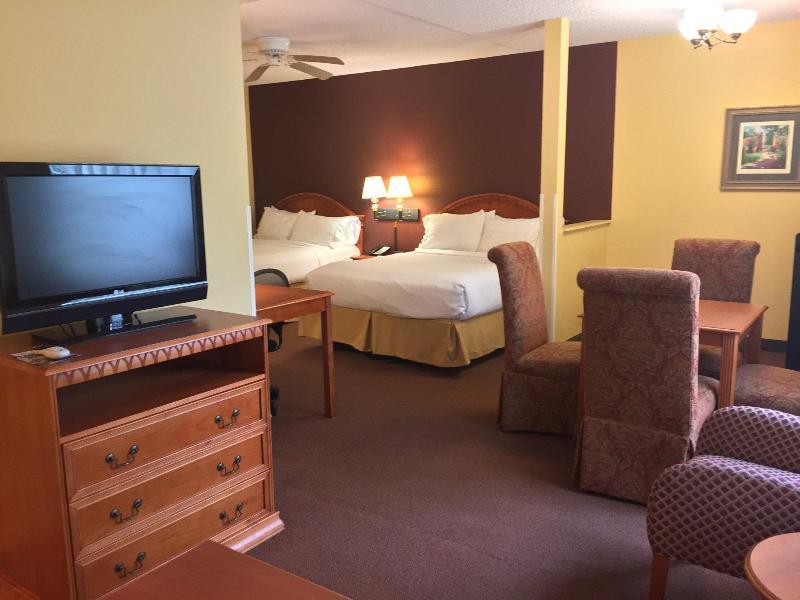 Holiday Inn Express Hotel & Suites Gainesville By Ihg Exterior foto